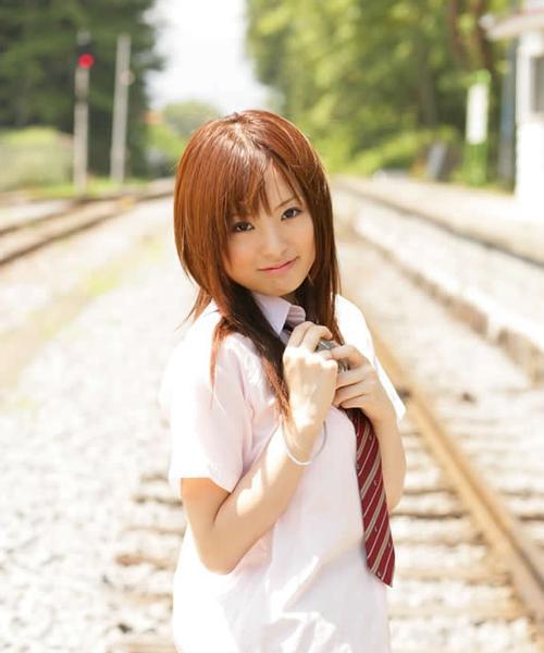 用手机攻略美女AV，享受极致视觉盛宴（手机APP带给你无尽刺激，让你畅享AV的魅力）