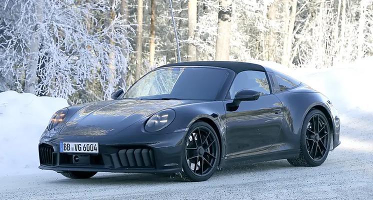 保时捷911（探索保时捷911在竞速游戏中的优势和特点）