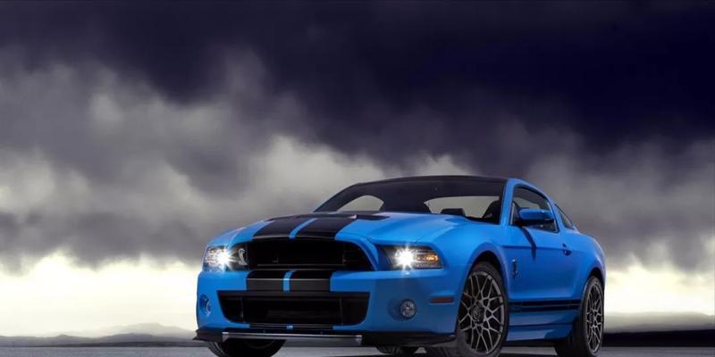 夜幕降临（探索黑暗之中的力量，一战尽显英勇豪情）