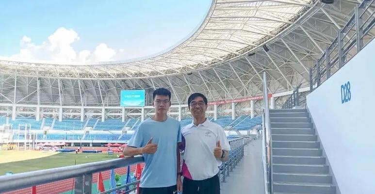 黄忠专精出装顺序攻略贴吧（黄忠专精出装顺序攻略，教你如何合理配置装备提升战斗力）