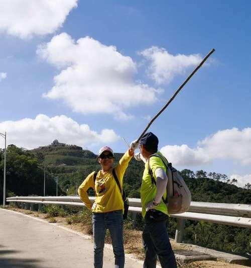 攻略勇登苍山顶，领略壮丽风光（徒步穿越苍山，体验绝美自然之旅）