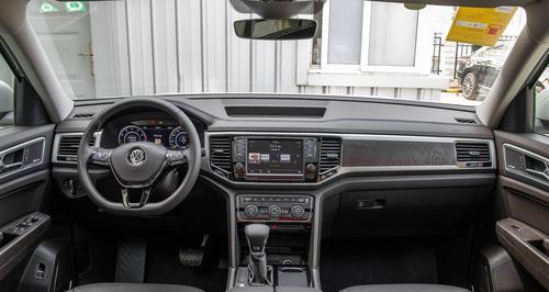 巨无霸机体配装全解析（打造最强机甲，战无不胜）