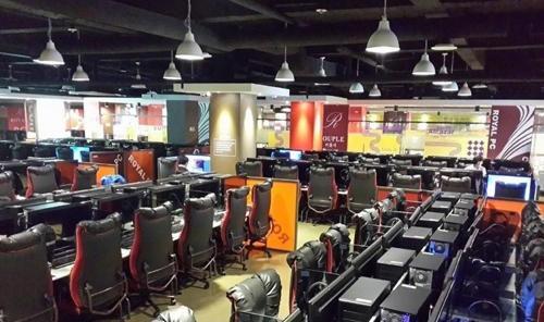 海悦最佳出装攻略视频（战胜敌人，战胜自己，这里有你需要的一切！）