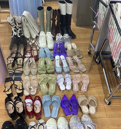 《以鞋子也会哒哒响》游戏攻略指南（探索新的世界，战胜各种挑战！）