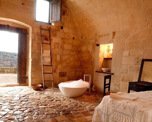 中世纪最高难度的极简守城阵法（用1个秘诀击退万军，拯救整个城市）