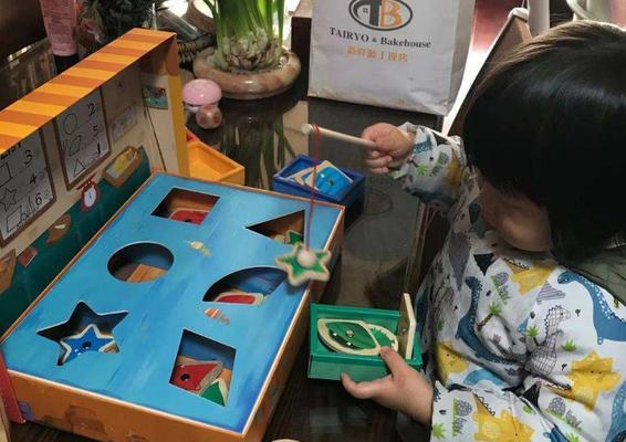 拯救无辜鱼的游戏攻略（深入海洋探险，解锁拯救之路）