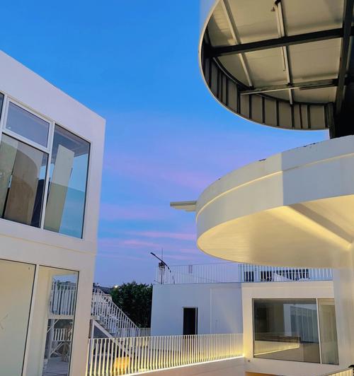 探索城市岛屿机场（畅享海陆空旅行）