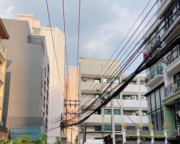 新版执事出装攻略（掌握最新版本的执事出装技巧，提升你在游戏中的战斗力）