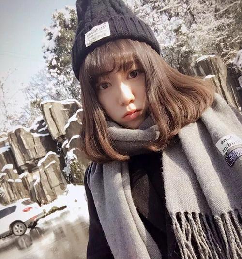 《暗黑黎明14宫攻略》（探索宫殿，揭开秘密！）