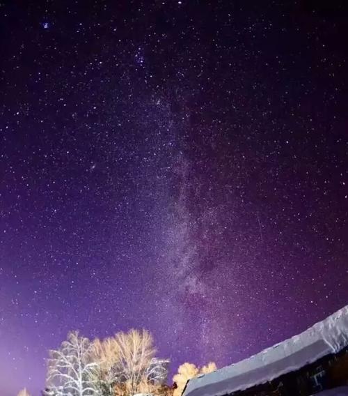 夜幕降临出装攻略（掌握关键出装，成就最强王者称号）