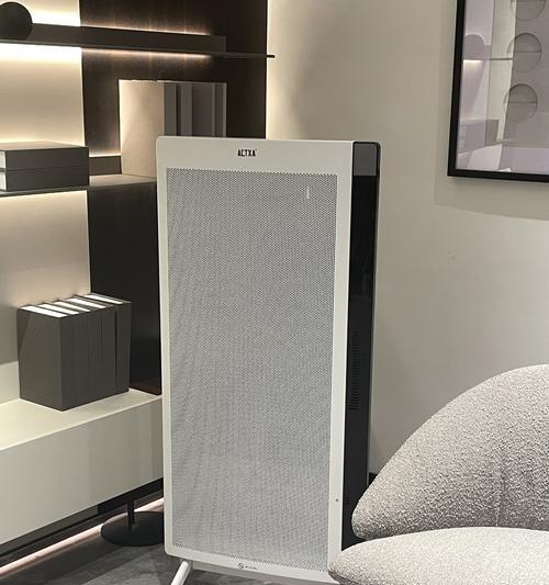 《小太阳出装攻略最新版》（打造最强小太阳，出装攻略一览无余）