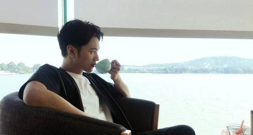 《疯魔剑神出装攻略大全》（从装备选择到打法技巧，助你稳操胜券）