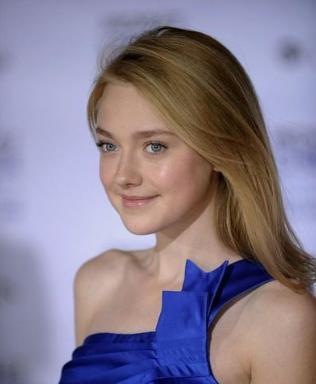 《夏洛特猎马行动出装攻略》（如何选择最佳装备提升夏洛特猎马行动战力）