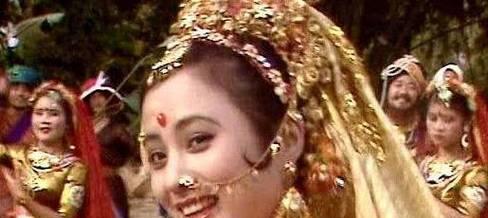 如何打造完美的玉兔公主出装攻略（玉兔公主、装备选择、饰品搭配、技能使用等关键要素一网打尽）