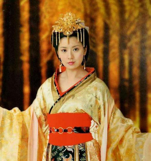 传奇女帝技能搭配攻略（探秘最强女性角色的技能组合，打造无敌传奇！）