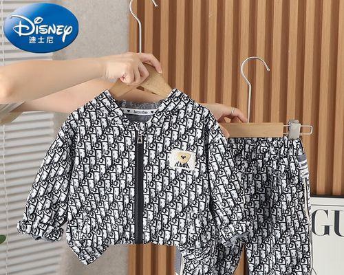 英雄联盟狗熊出装攻略（狗熊的最佳装备搭配与技巧，让你成为无敌的战士）