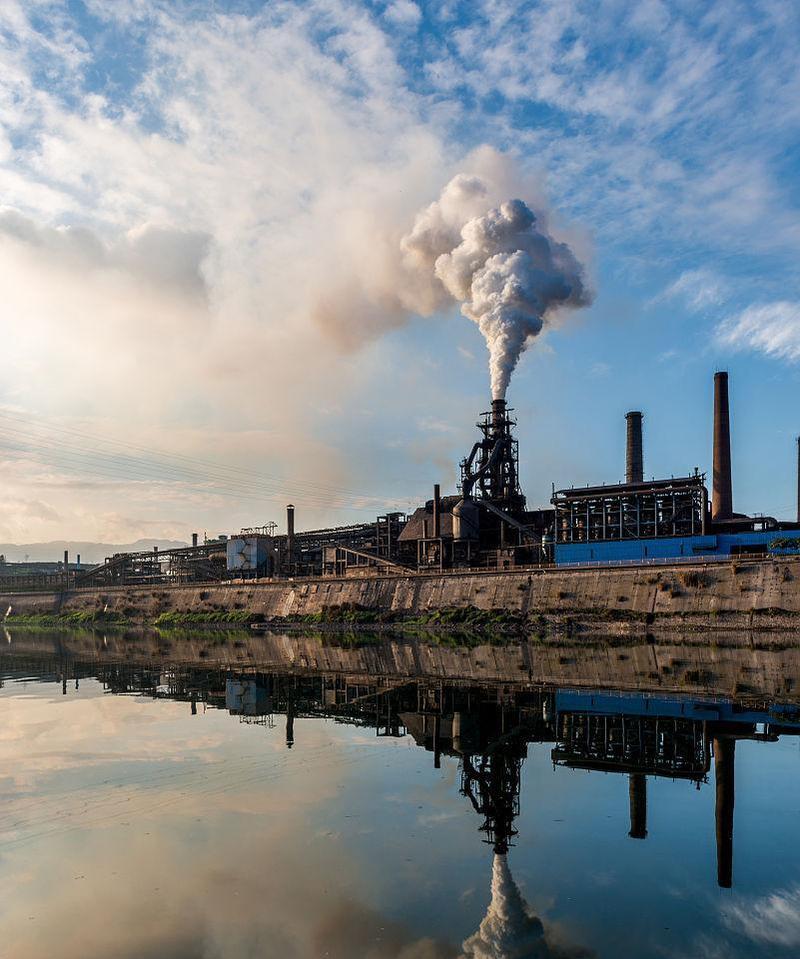 《炼钢工厂游戏攻略手机版——打造顶尖钢铁帝国》（挑战创新，铸就巨业；智慧运筹，成就璀璨未来！）