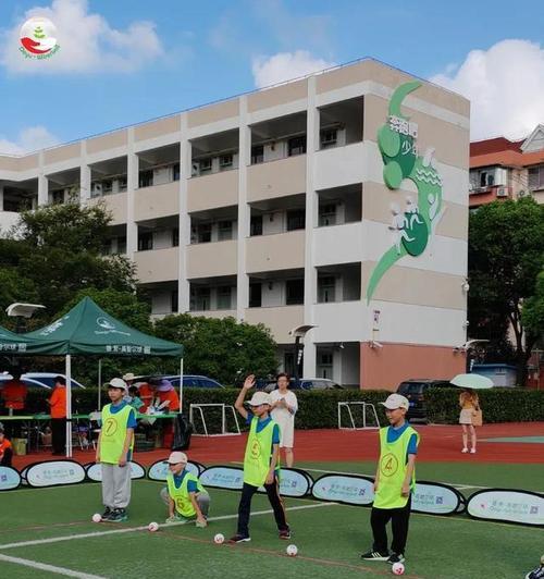 欢乐球吃球合球攻略（玩转欢乐球吃球合球，成为顶级球技高手）