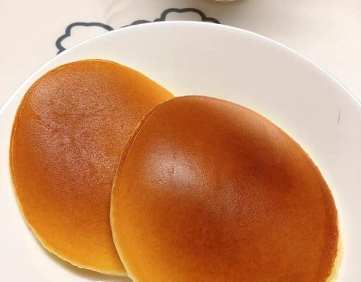 《美味松饼小游戏攻略——打造最完美的松饼世界》（掌握制作技巧，征服每个关卡！）