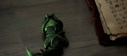 《盗墓OL攻略蛇环》（探索秘境，解开诅咒之谜！）