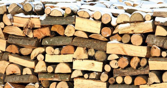 燃烧的乐趣（打造梦寐以求的壁炉，享受温馨的炉火美景）