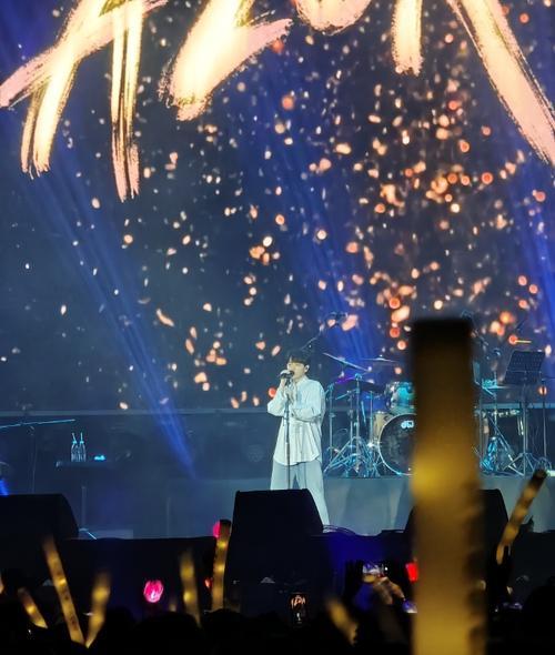 玩转鬼影重重1（助你解密游戏中的诡谲迷局，挑战恐怖的故事情节！）