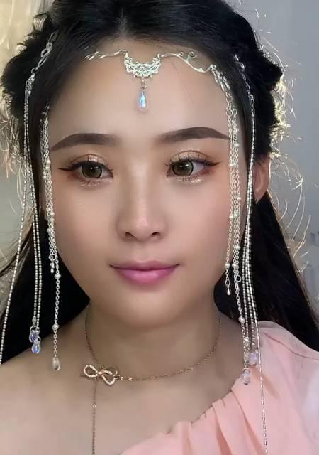 妖姬独闯救世之战——绝世出装攻略（无情舞者凌波微步，妖姬再现华丽杀戮）