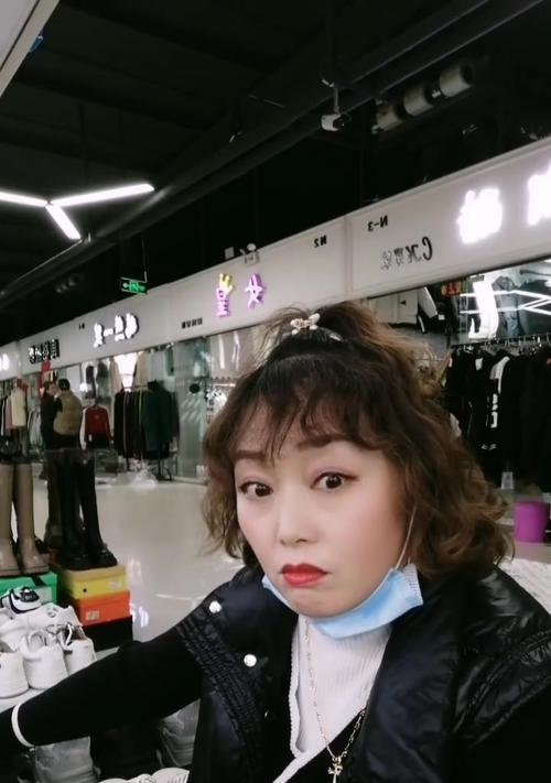 追求内外兼修（实现美丽与智慧的完美结合）