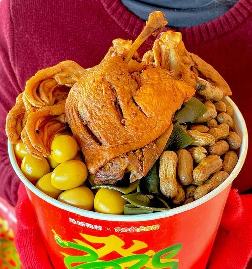 贪吃蛇美食大全游戏攻略（成为贪吃蛇王者，畅享美食盛宴！）