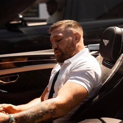 手机UFC攻略（UFC游戏手机版下载及游戏攻略，让你成为真正的终极格斗者！）