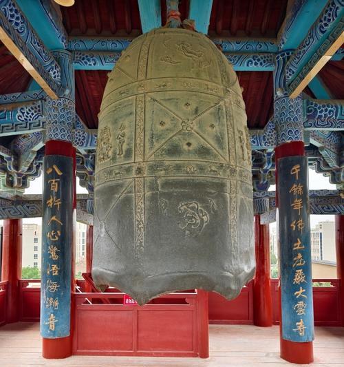 揭秘武林闲侠鸠摩罗的绝技（一位闲侠的武艺传说）