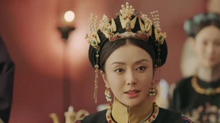 《延禧攻略皇后出装顺序最新》（从头冠到履末，一步一步教你如何成为时尚皇后！）