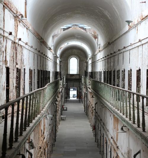 监狱手游拍照攻略（发现监狱中的美丽瞬间，用摄影记录自己的独特体验）